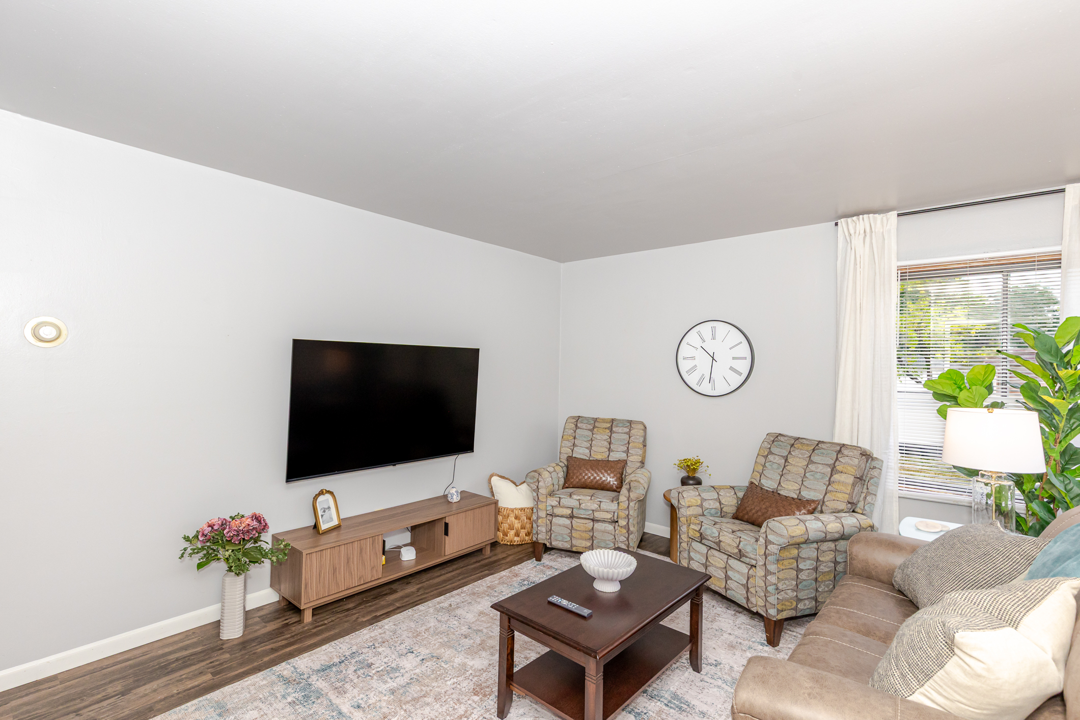 413 4th Avenue East, #4